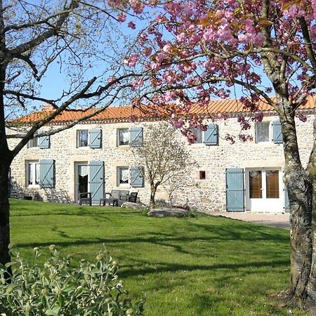 8 Le Chiron De La Roche 85130 Chanverrie La Verrie Exterior photo