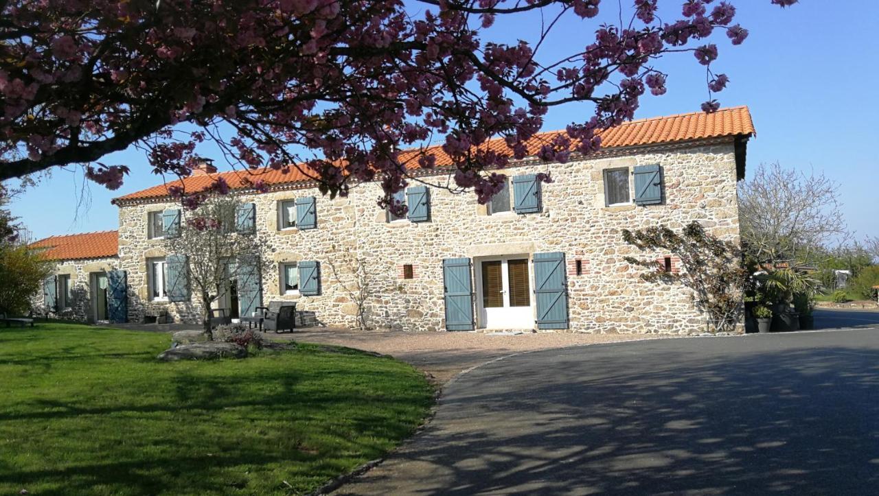 8 Le Chiron De La Roche 85130 Chanverrie La Verrie Exterior photo